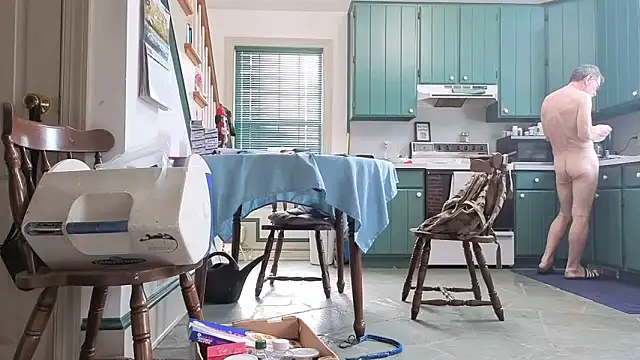 Snapshot of CDforU chatting on February 17, 2026, 3:53 pm CDforU online show from February 17, 2026, 3:53 pm