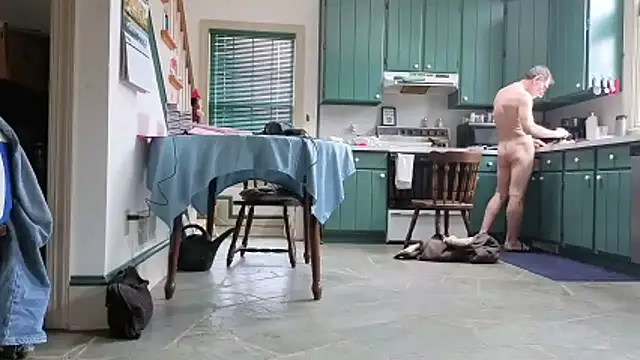 Snapshot of CDforU chatting on February 20, 2026, 6:32 pm CDforU online show from February 20, 2026, 6:32 pm