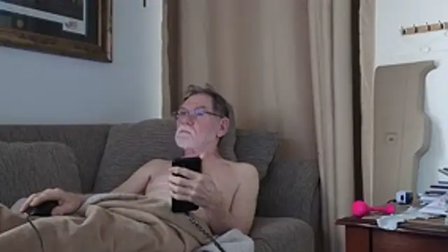 Snapshot of CDforU chatting on February 25, 2026, 6:41 pm CDforU online show from February 25, 2026, 6:41 pm