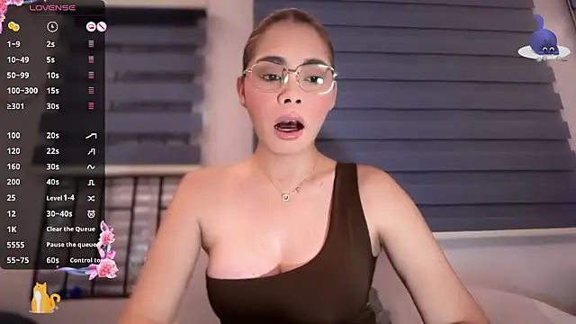 Snapshot of Jamie_Sullivan chatting on October 3, 2025, 8:10 pm Jamie Sullivan online show from October 3, 2025, 8:10 pm