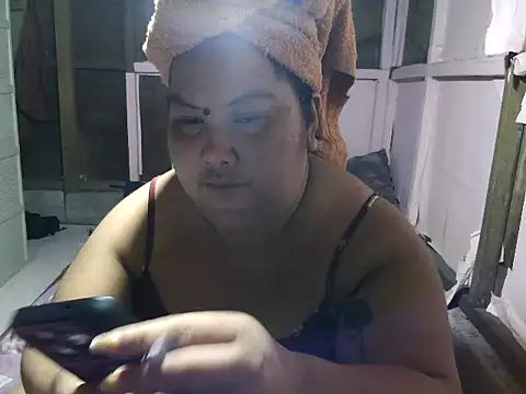 Snapshot of xxbigboootyxx chatting on September 17, 2025, 11:56 am xxbigboootyxx online show from September 17, 2025, 11:56 am