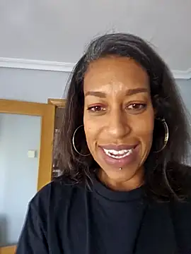 Snapshot of Goldenlace chatting on October 16, 2025, 10:34 am Goldenlace online show from October 16, 2025, 10:34 am