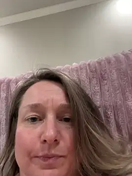Vivian MayXxX online show from December 21, 2024, 12:31 am