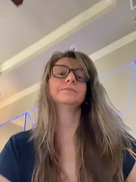 Snapshot of Vivian_MayXxX chatting on February 22, 2026, 5:36 pm Vivian MayXxX online show from February 22, 2026, 5:36 pm