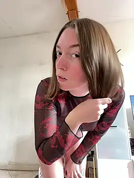 Daisy Michto Officiel online show from February 20, 2025, 12:57 pm