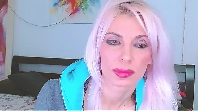 HoneyLara online show from February 22, 2025, 7:58 pm