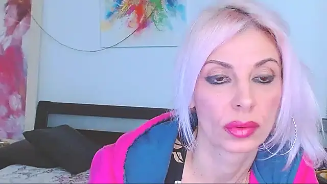 HoneyLara online show from February 27, 2025, 8:53 pm
