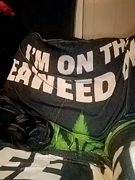 ShadowyTube online show from April 18, 2026, 5:10 am