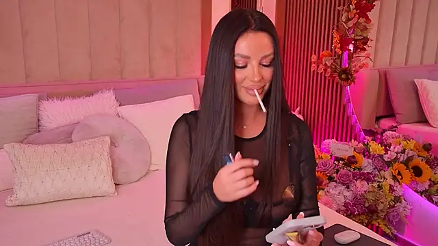 Snapshot of kaya_b chatting on September 19, 2025, 8:02 pm kaya b online show from September 19, 2025, 8:02 pm