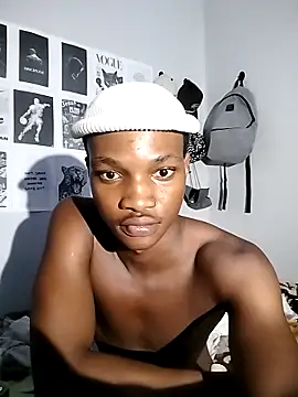 Lue3333 online show from April 7, 2026, 3:08 am