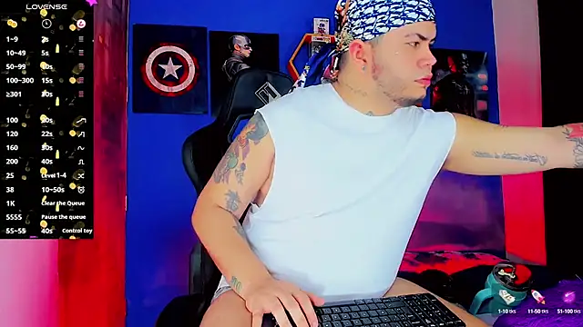 Snapshot of Thomas_chubbyxhot chatting on October 12, 2025, 6:15 am Thomas chubbyxhot online show from October 12, 2025, 6:15 am