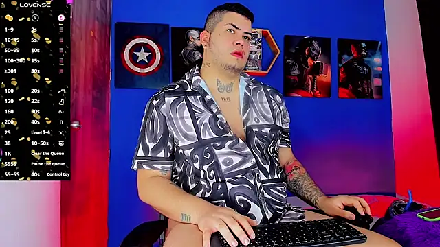 Snapshot of Thomas_chubbyxhot chatting on September 18, 2025, 1:36 pm Thomas chubbyxhot online show from September 18, 2025, 1:36 pm