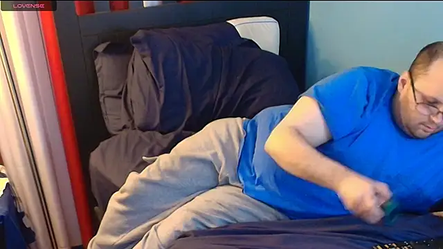 lefty15242 online show from October 10, 2025, 5:19 am