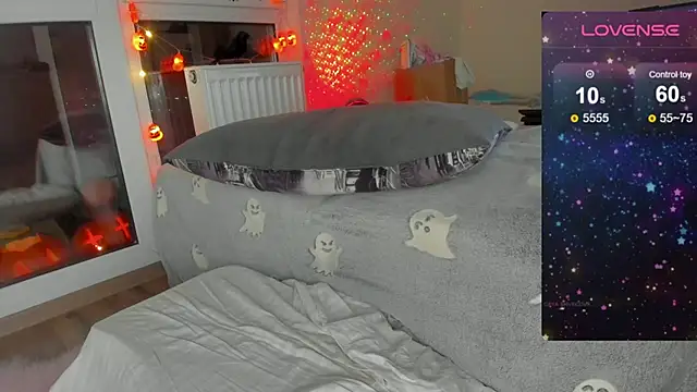 Snapshot of 92yourbitch922 chatting on November 1, 2025, 3:06 pm 92yourbitch922 online show from November 1, 2025, 3:06 pm