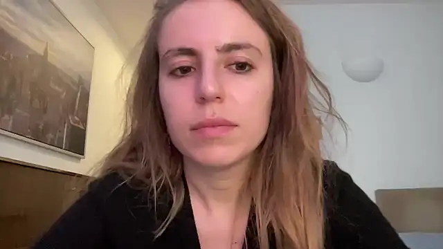 Mollyy998 online show from December 3, 2025, 3:22 pm