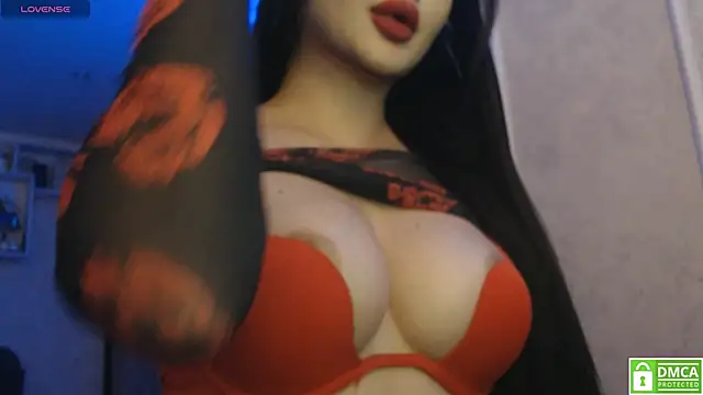 Snapshot of lunarose777 chatting on January 4, 2025, 8:16 pm lunarose777 online show from January 4, 2025, 8:16 pm
