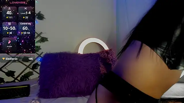 -Camila  online show from January 29, 2025, 7:00 pm