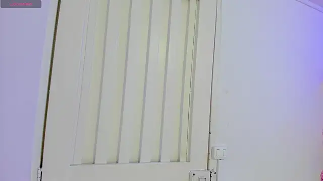 Snapshot of KendalStallyon chatting on October 9, 2025, 9:37 pm KendalStallyon online show from October 9, 2025, 9:37 pm