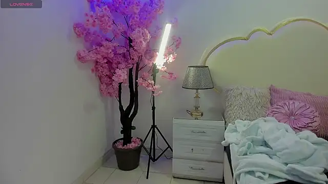 Snapshot of KendalStallyon chatting on September 24, 2025, 8:04 pm KendalStallyon online show from September 24, 2025, 8:04 pm