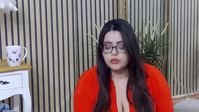 Snapshot of AriaRussell chatting on January 15, 2026, 8:51 am AriaRussell online show from January 15, 2026, 8:51 am