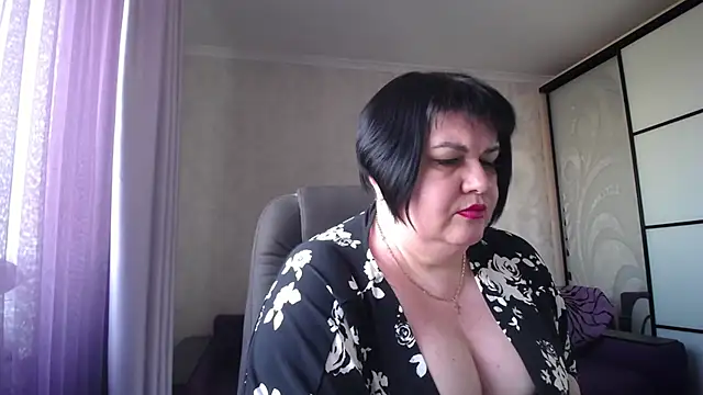 JuicyLady Di online show from March 6, 2025, 12:41 pm
