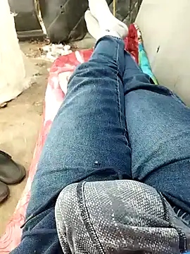 K-27 online show from October 11, 2025, 2:18 pm