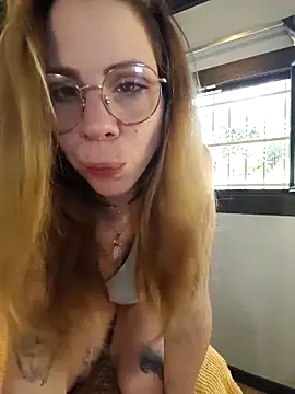 OnnaaH online show from November 4, 2025, 10:52 am