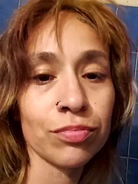 fablob23 online show from April 8, 2026, 11:28 pm