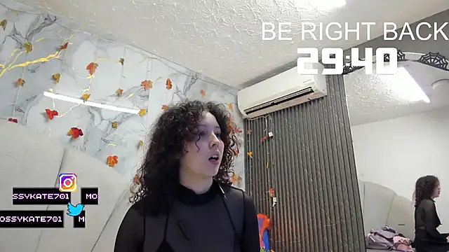 Katemoss70 online show from November 2, 2025, 12:32 pm