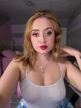 Sam Thompsoon  online show from September 23, 2025, 2:51 am