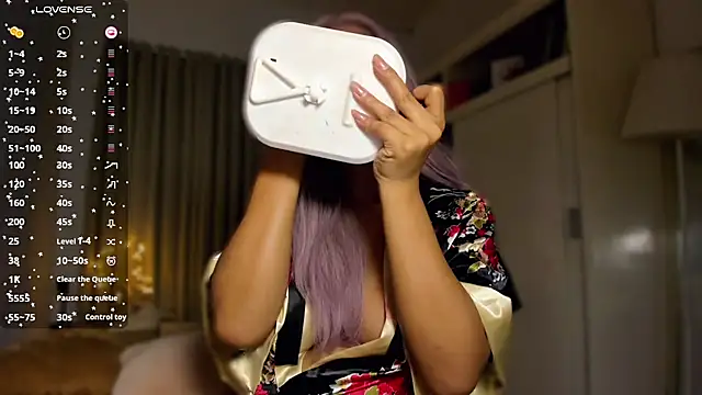 venusangelicxx online show from February 7, 2026, 1:35 am