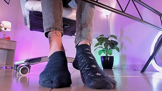 Snapshot of ArchieCollins chatting on October 18, 2025, 8:44 pm ArchieCollins online show from October 18, 2025, 8:44 pm