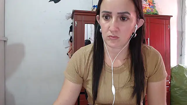 Snapshot of DeepAnal07 chatting on October 20, 2025, 6:08 pm DeepAnal07 online show from October 20, 2025, 6:08 pm