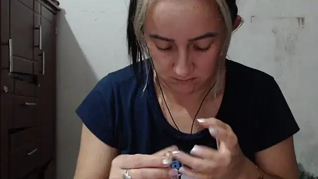 Snapshot of DeepAnal07 chatting on February 11, 2026, 2:22 am DeepAnal07 online show from February 11, 2026, 2:22 am