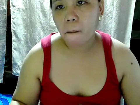 hotcastlexxx online show from May 28, 2026, 10:22 am