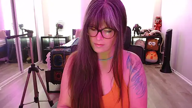 TheLenaAdams online show from September 9, 2025, 3:54 pm