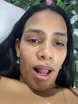 ArielleMillerr online show from February 13, 2025, 8:55 pm