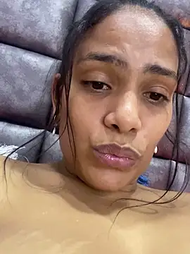 ArielleMillerr online show from January 19, 2025, 12:28 am