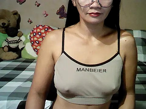 Mia Rein online show from February 11, 2026, 1:38 am