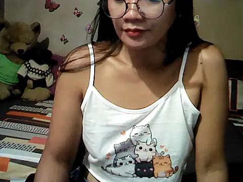 Mia Rein online show from March 29, 2026, 3:52 am