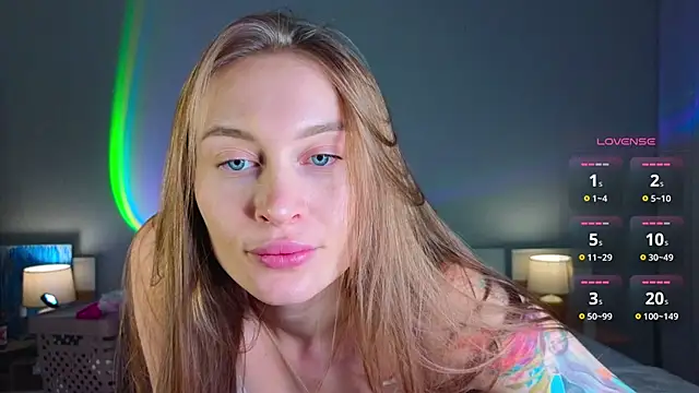 Snapshot of Russian_sexy_girl1 chatting on February 3, 2025, 2:36 am Russian sexy girl1 online show from February 3, 2025, 2:36 am