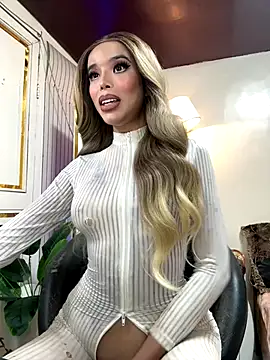 Elizabeth Arden online show from October 30, 2025, 12:31 am