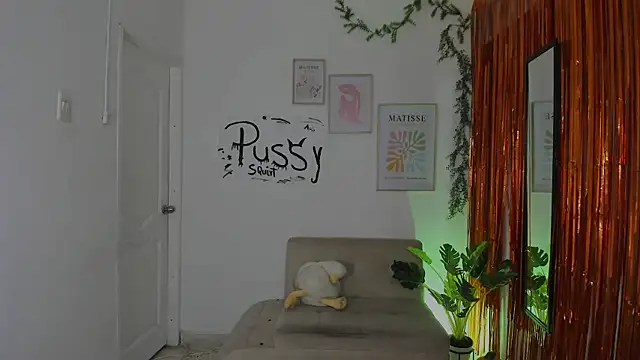 Snapshot of hornyprincess__ chatting on October 20, 2025, 6:08 pm hornyprincess   online show from October 20, 2025, 6:08 pm