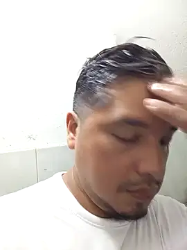 Vulckano43 online show from June 26, 2026, 7:31 pm