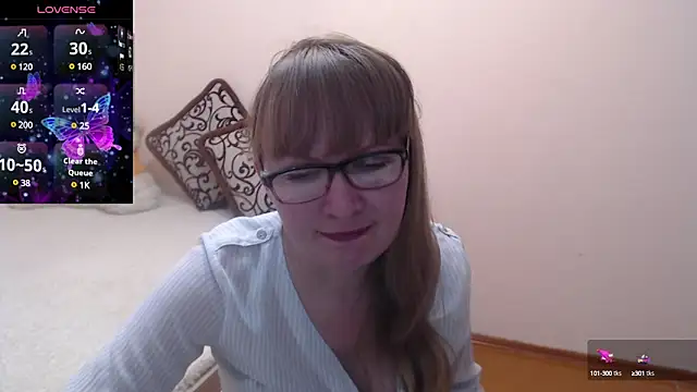 Snapshot of MargotLot chatting on January 10, 2025, 10:50 am MargotLot online show from January 10, 2025, 10:50 am