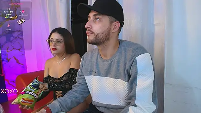 Snapshot of Pleasure_Vibes23 chatting on October 8, 2025, 11:16 pm Pleasure Vibes23 online show from October 8, 2025, 11:16 pm