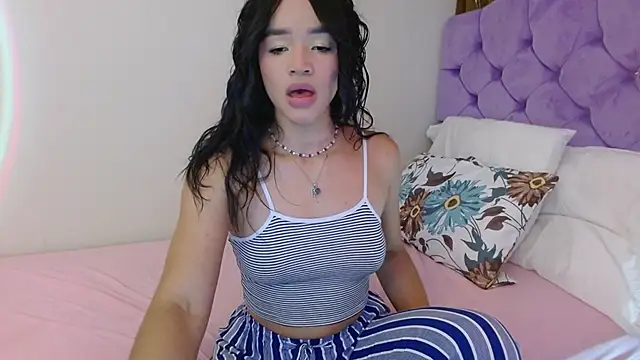 Snapshot of kiarablue chatting on March 22, 2025, 2:27 am kiarablue online show from March 22, 2025, 2:27 am