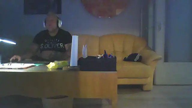 Snapshot of Hotwerner666 chatting on September 19, 2025, 11:58 am Hotwerner666 online show from September 19, 2025, 11:58 am