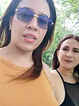 Nanybaker95 online show from February 15, 2026, 6:07 pm