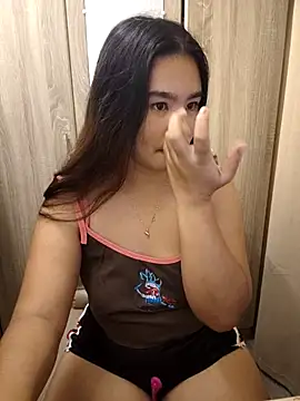 Kissy07 online show from October 23, 2025, 3:05 am